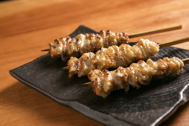 本格派焼き鳥と特別な日本酒を味わいながら過ごす楽しい夜にしませんか?